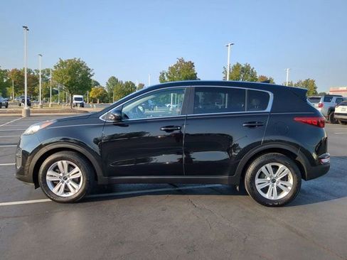 Used 2018 Kia Sportage LX image 10