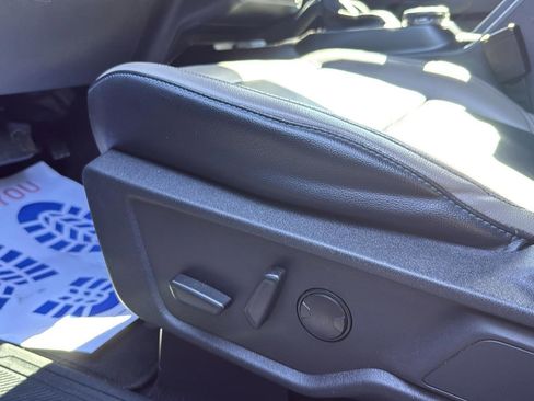 Used 2024 Ford Bronco Wildtrak image 11