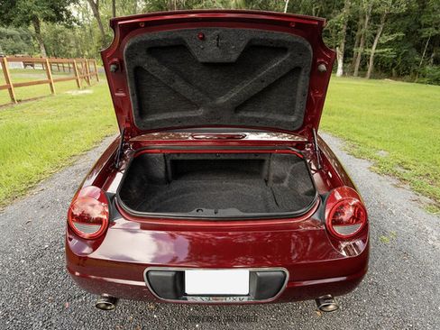 Used 2002 Ford Thunderbird RWD image 55