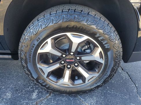 New 2026 GMC Yukon AT4 Ultimate image 7