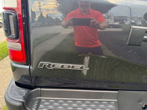 Used 2019 RAM 1500 Rebel AWD/4WD image 5