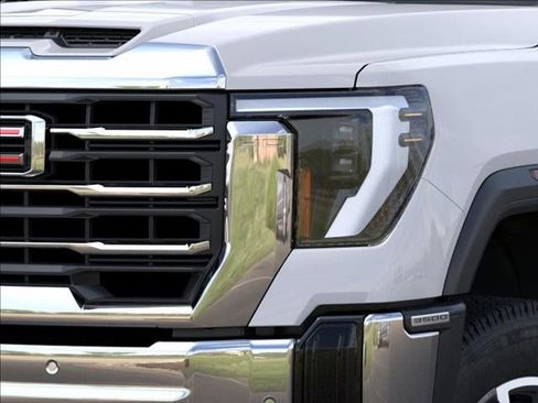 New 2025 GMC Sierra 3500 SLE w/ SLE Value Package image 10