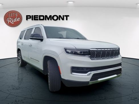Certified 2023 Jeep Grand Wagoneer Series III AWD/4WD image 1