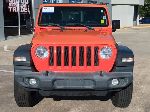 Used 2018 Jeep Wrangler Sport S image 9