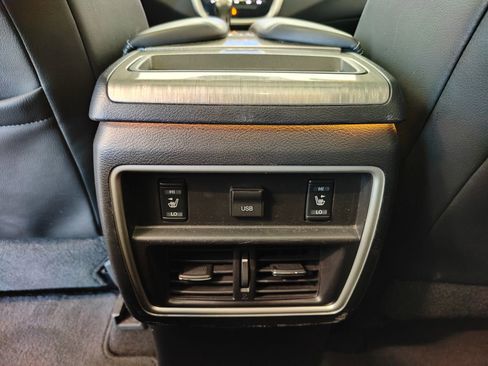 Used 2018 Nissan Murano Platinum image 30