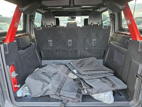 Certified 2024 Ford Bronco Wildtrak AWD/4WD image 34