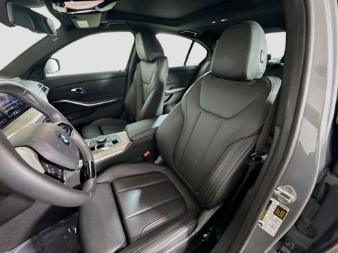 Used 2025 BMW 330i Sedan image 22