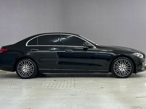 Used 2025 Mercedes-Benz C 300 Sedan image 7