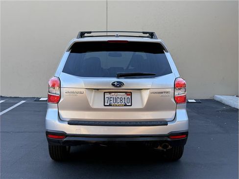 Used 2014 Subaru Forester 2.5i Limited w/ Popular Package #2 AWD/4WD image 5