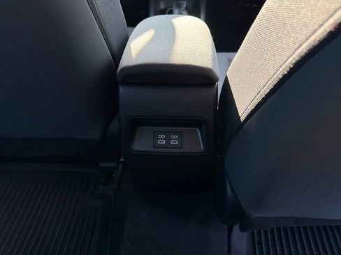 Used 2026 Toyota Corolla LE FWD image 26