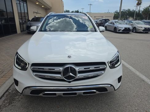 Used 2022 Mercedes-Benz GLC 300 image 2