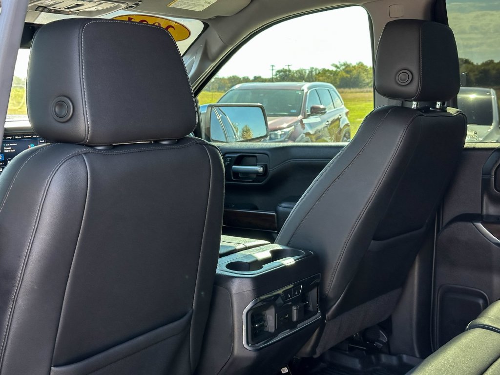 Used 2021 GMC Sierra 1500 SLT AWD/4WD image 17