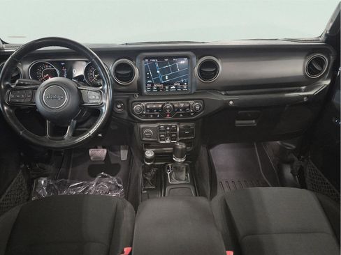 Used 2021 Jeep Gladiator Willys image 29