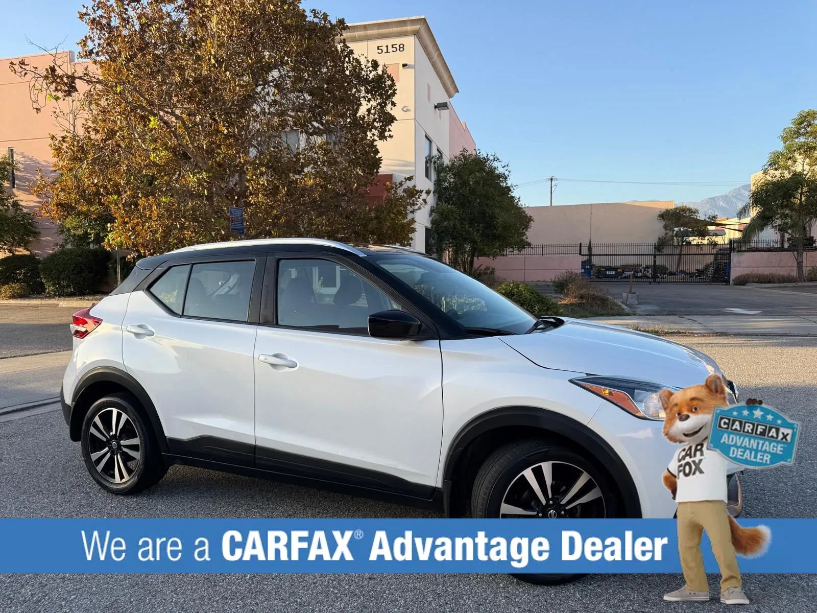 Used 2018 Nissan Kicks SV FWD image 3
