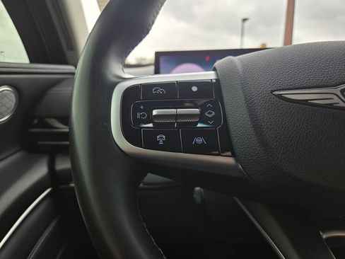 Used 2025 Genesis GV80 2.5T Standard AWD/4WD image 18