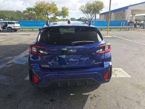 Used 2024 Subaru Crosstrek 2.0i Premium image 5