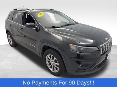 Used 2019 Jeep Cherokee Latitude Plus w/ Cold Weather Group