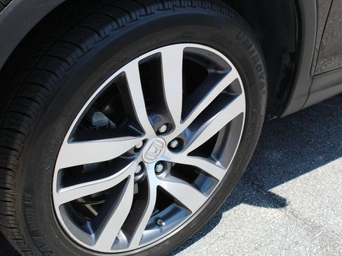 Used 2018 Honda Pilot Elite image 17