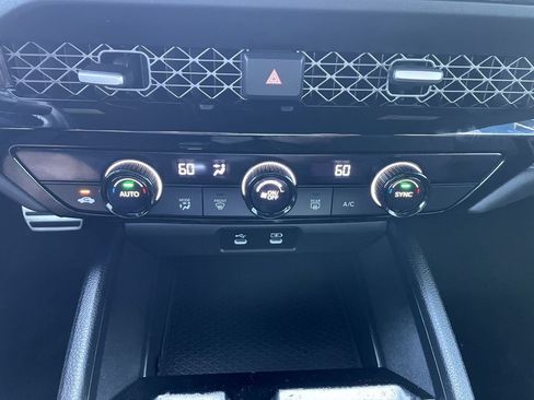 Used 2023 Honda Accord Sport image 18