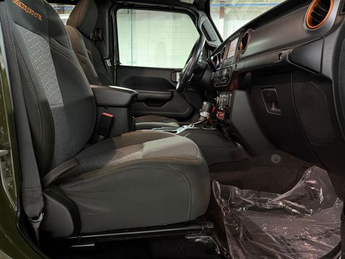 Used 2021 Jeep Gladiator Mojave image 42