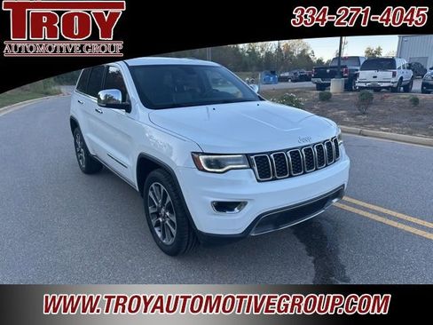 Used 2018 Jeep Grand Cherokee Limited w/ Luxury Group II RWD image 3