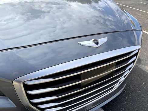 Used 2015 Hyundai Genesis 3.8 w/ Option Group 04 image 26