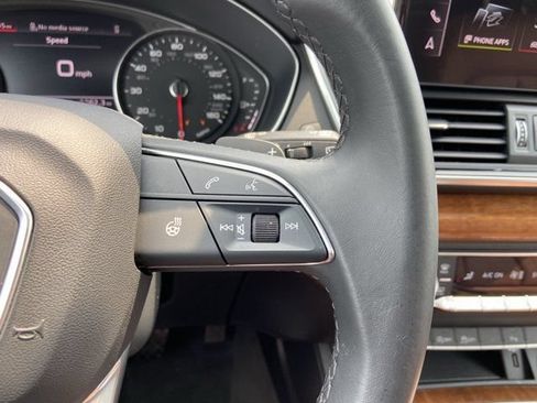Used 2023 Audi Q5 2.0T Premium w/ Convenience Package AWD/4WD image 19