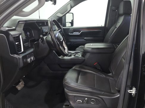 Used 2024 GMC Sierra 2500 Denali w/ Denali Reserve Package AWD/4WD image 14