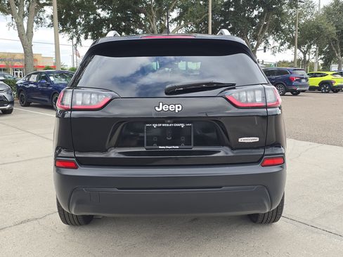 Used 2020 Jeep Cherokee Latitude image 7