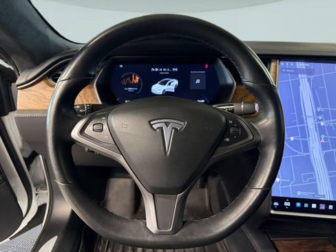 Used 2020 Tesla Model S Long Range AWD/4WD image 10