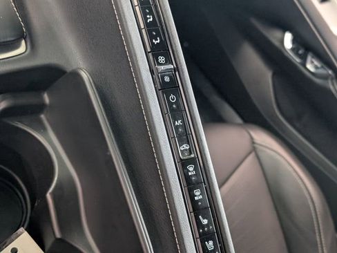 Used 2022 Chevrolet Corvette Stingray Preferred Conv w/ Z51 Performance Package image 19