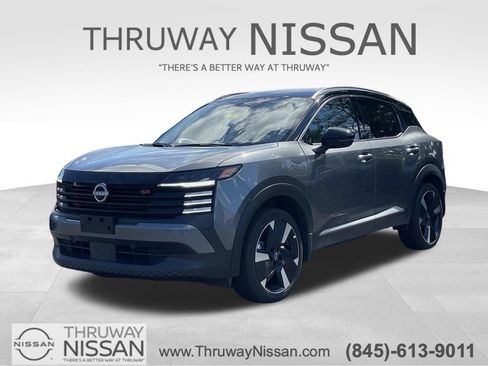 Certified 2025 Nissan Kicks SR AWD/4WD image 1