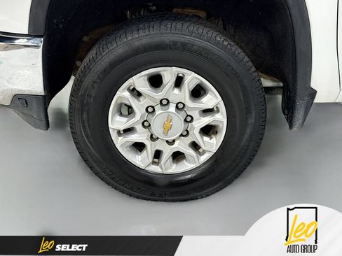 Used 2023 Chevrolet Silverado 2500 LT w/ Convenience Package AWD/4WD image 33