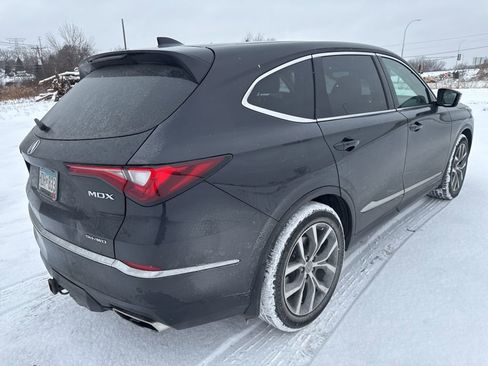 Used 2022 Acura MDX SH-AWD w/ Technology Package image 11