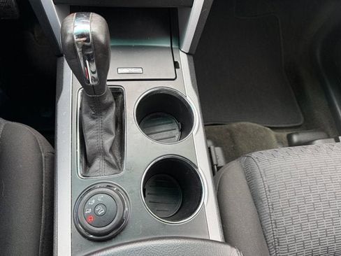 Used 2013 Ford Explorer XLT image 21