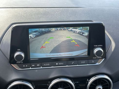 Used 2025 Nissan Sentra S image 24