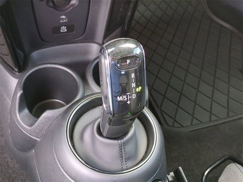 Used 2023 MINI Cooper S image 19