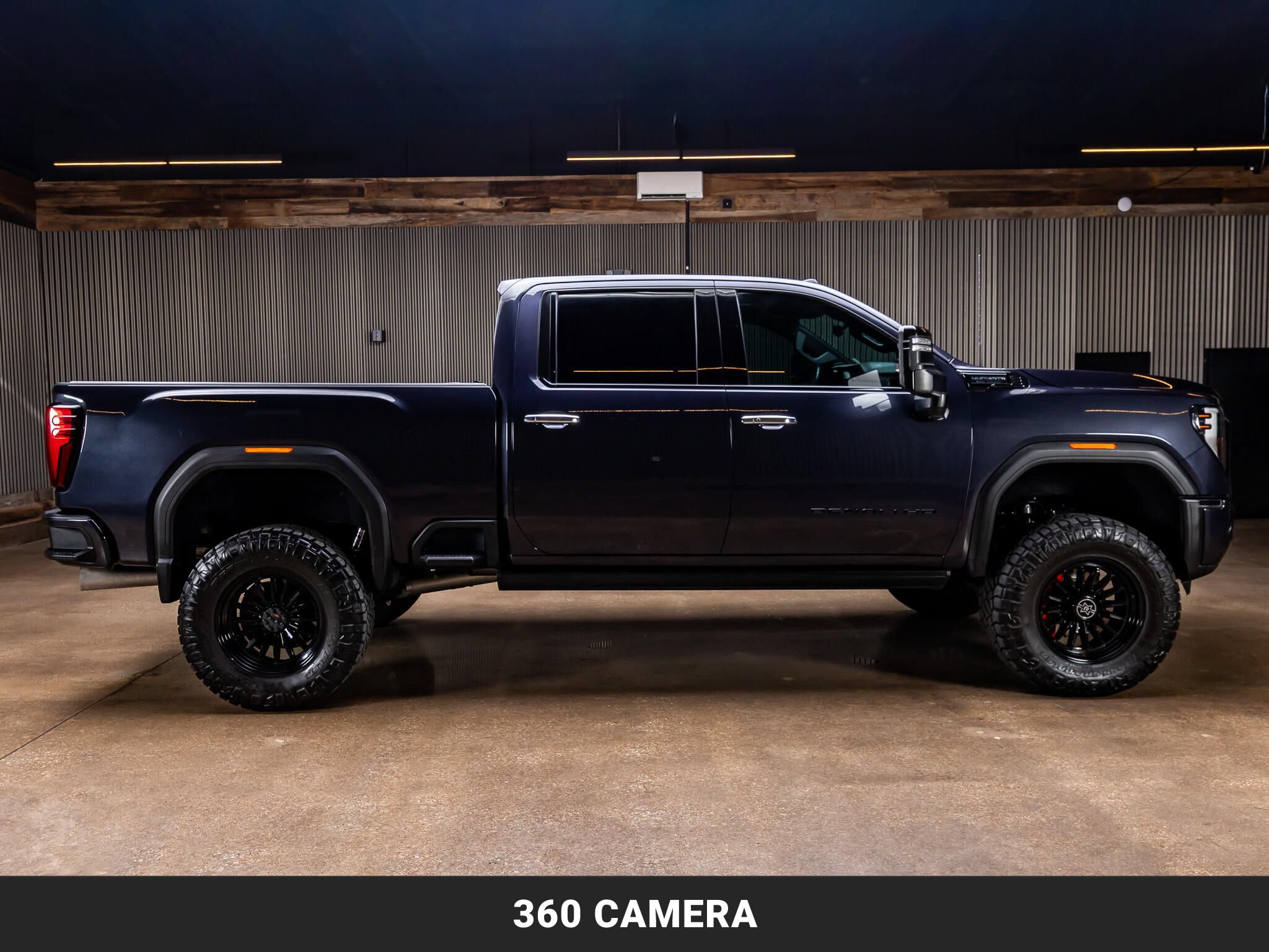 Used 2024 GMC Sierra 2500 Denali Ultimate w/ Max Trailering Package AWD/4WD image 9