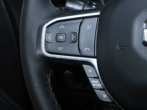 Used 2025 RAM 1500 Big Horn AWD/4WD image 23
