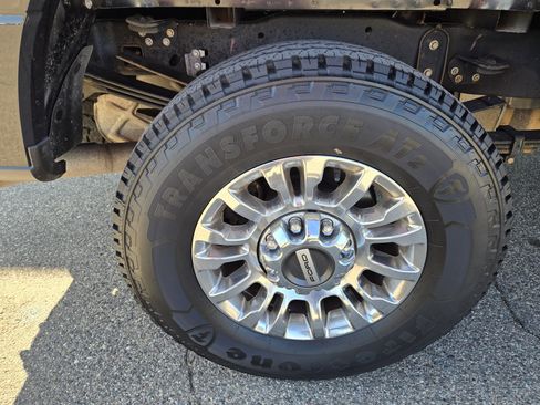 Certified 2022 Ford F350 Lariat w/ Chrome Package image 14