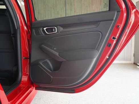 Used 2026 Honda Civic Sport image 38