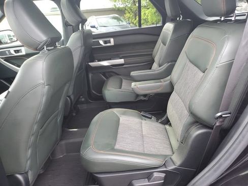 Used 2022 Ford Explorer Timberline AWD/4WD image 13