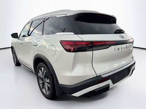 Used 2023 INFINITI QX60 Luxe w/ Cargo Package FWD image 2