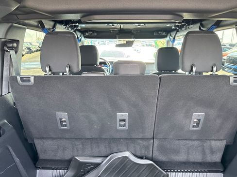 Used 2025 Ford Bronco Big Bend image 10