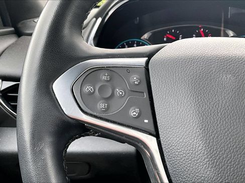 Used 2023 Chevrolet Traverse LT w/ LT Premium Package FWD image 22