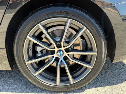 Used 2020 BMW 330i Sedan w/ Convenience Package RWD image 8