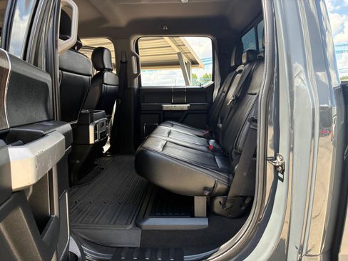Used 2021 Ford F350 Lariat w/ Lariat Value Package AWD/4WD image 28