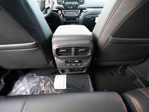 New 2026 Honda Ridgeline Black Edition image 22