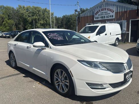 Used 2014 Lincoln MKZ AWD w/ Equipment Group 101A Select image 3