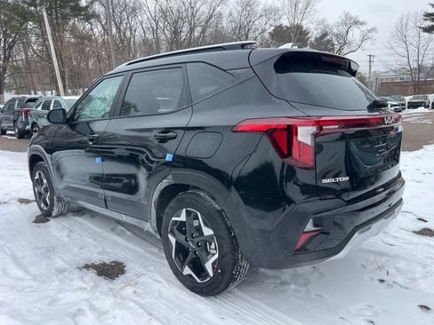 New 2026 Kia Seltos S image 2